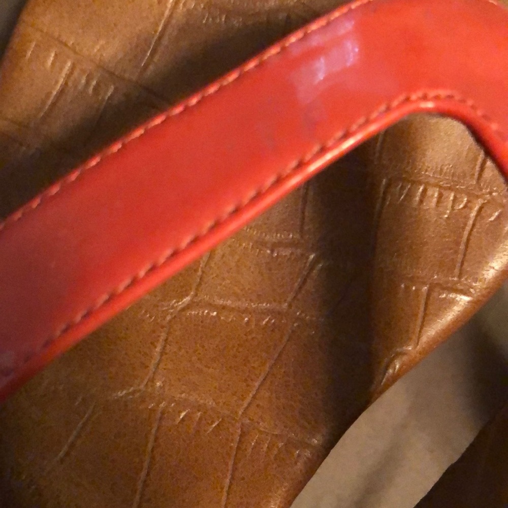 Red Wedges - Picture 4 of 8